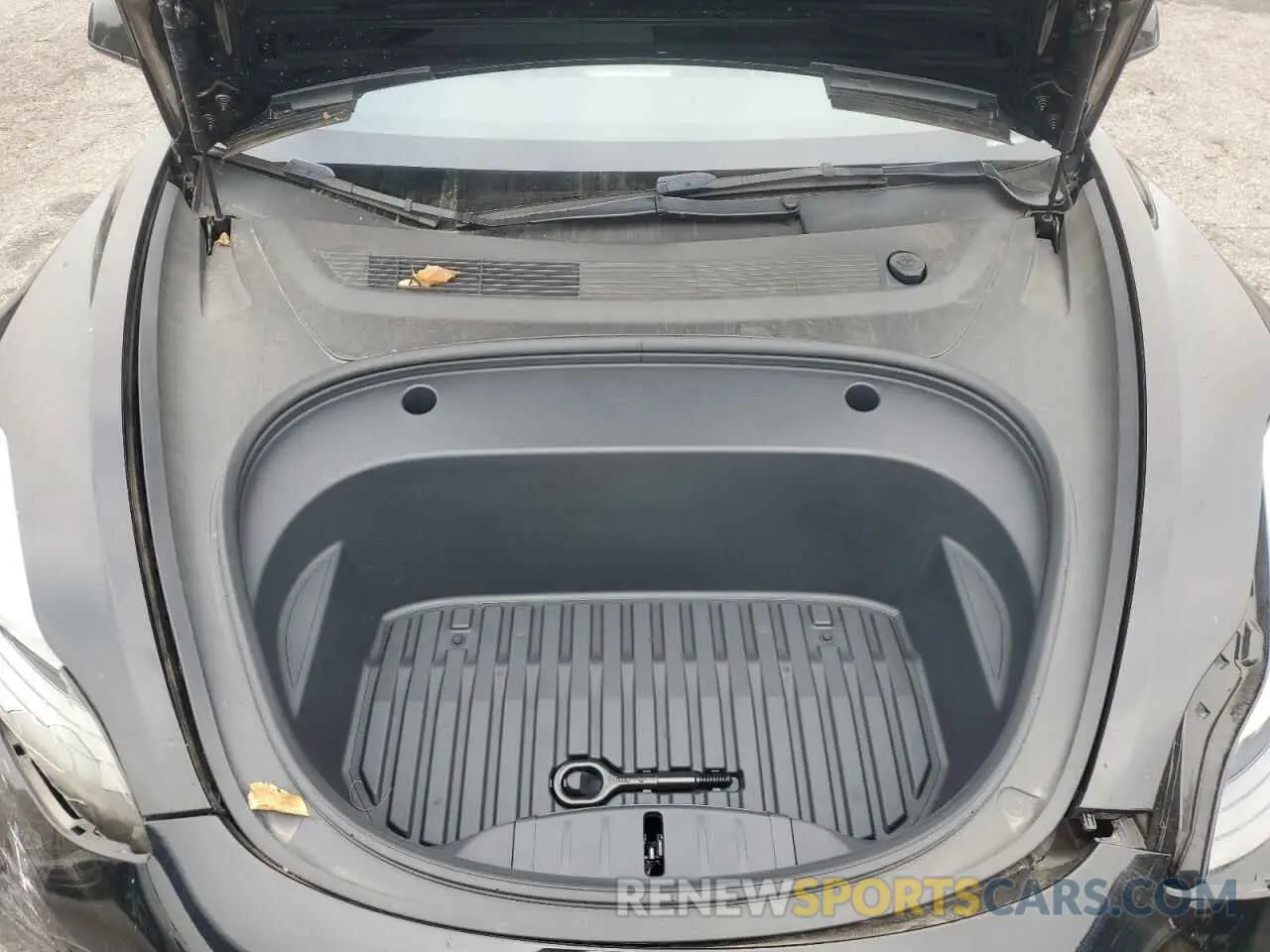 11 Photograph of a damaged car 5YJ3E1EA6PF439270 TESLA MODEL 3 2023