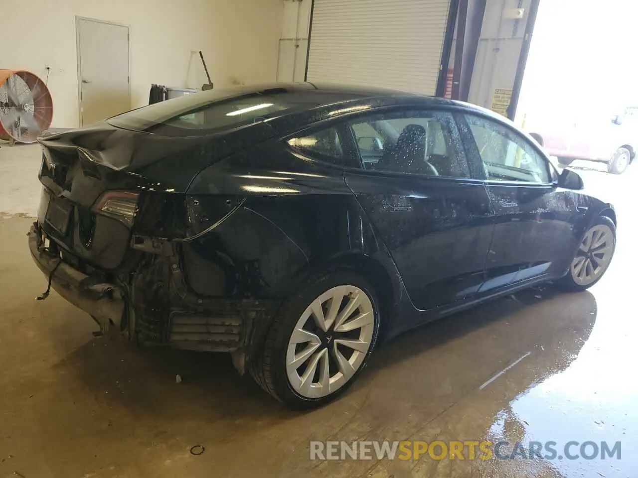 3 Photograph of a damaged car 5YJ3E1EA6PF439351 TESLA MODEL 3 2023