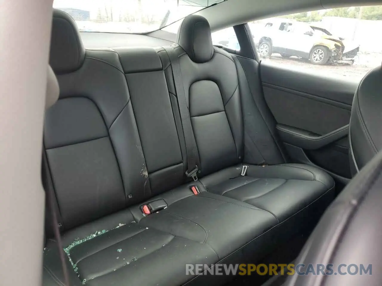 10 Photograph of a damaged car 5YJ3E1EA6PF449703 TESLA MODEL 3 2023