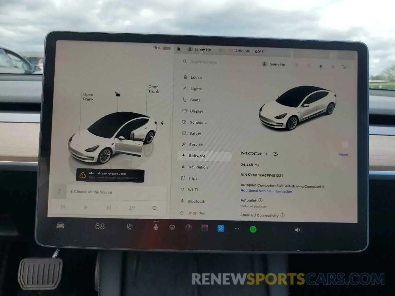 9 Photograph of a damaged car 5YJ3E1EA6PF451337 TESLA MODEL 3 2023