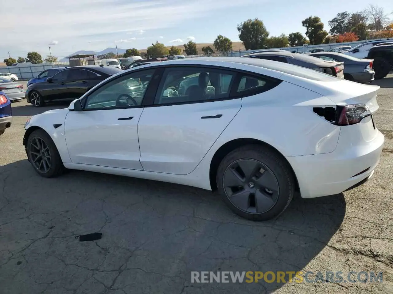 2 Photograph of a damaged car 5YJ3E1EA6PF452973 TESLA MODEL 3 2023