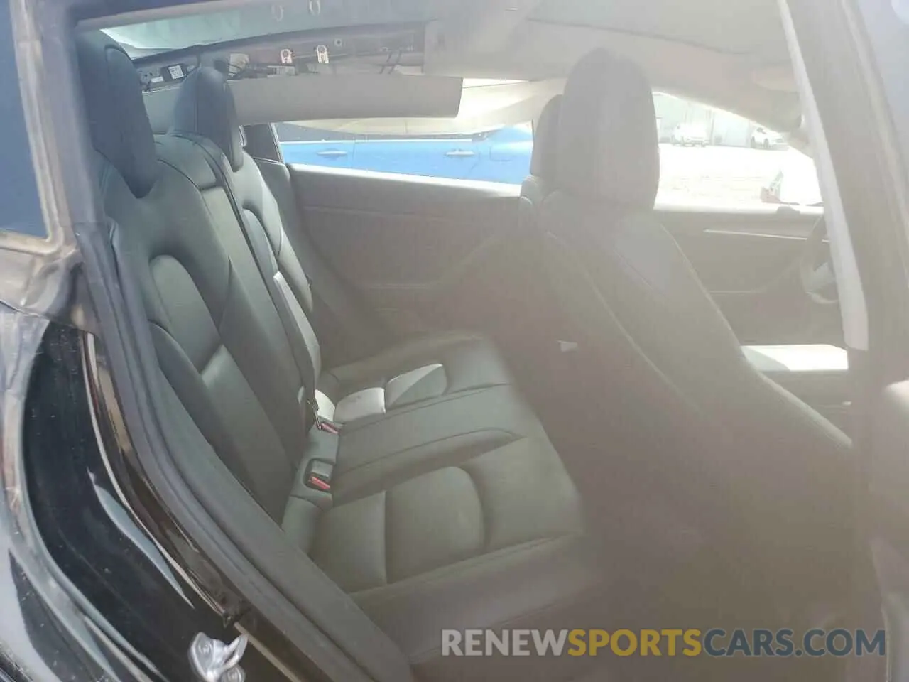10 Photograph of a damaged car 5YJ3E1EA6PF453928 TESLA MODEL 3 2023