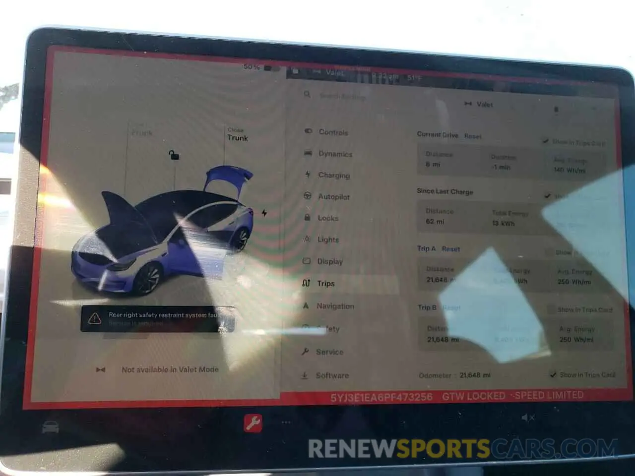 9 Photograph of a damaged car 5YJ3E1EA6PF473256 TESLA MODEL 3 2023