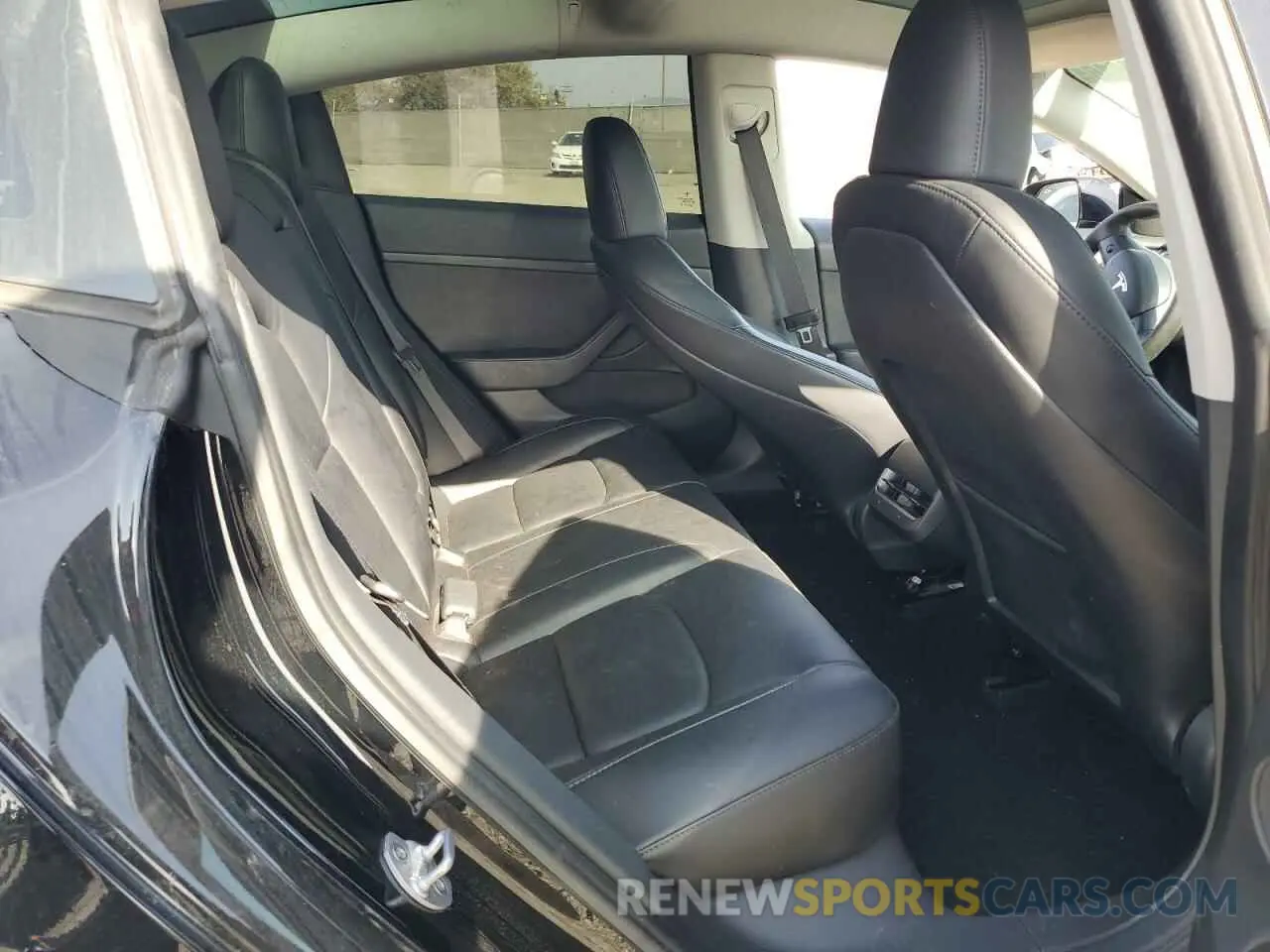 10 Photograph of a damaged car 5YJ3E1EA6PF503789 TESLA MODEL 3 2023