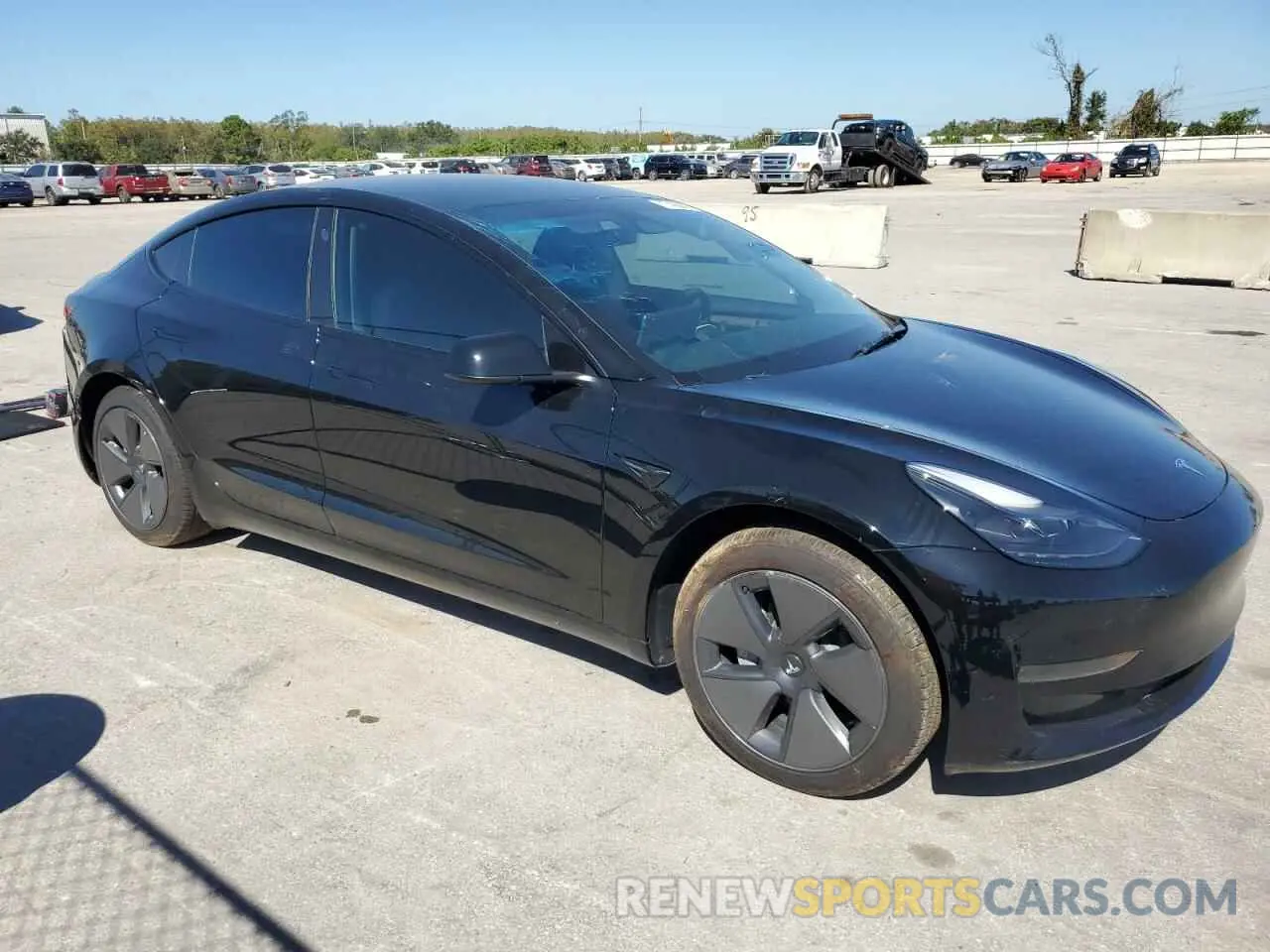 4 Photograph of a damaged car 5YJ3E1EA6PF541720 TESLA MODEL 3 2023