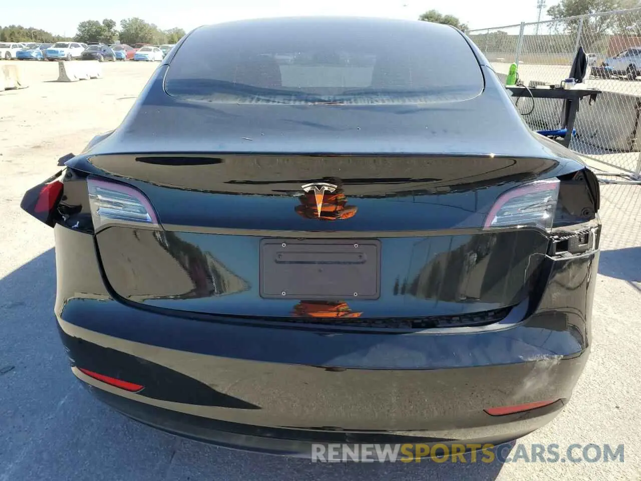 6 Photograph of a damaged car 5YJ3E1EA6PF541720 TESLA MODEL 3 2023