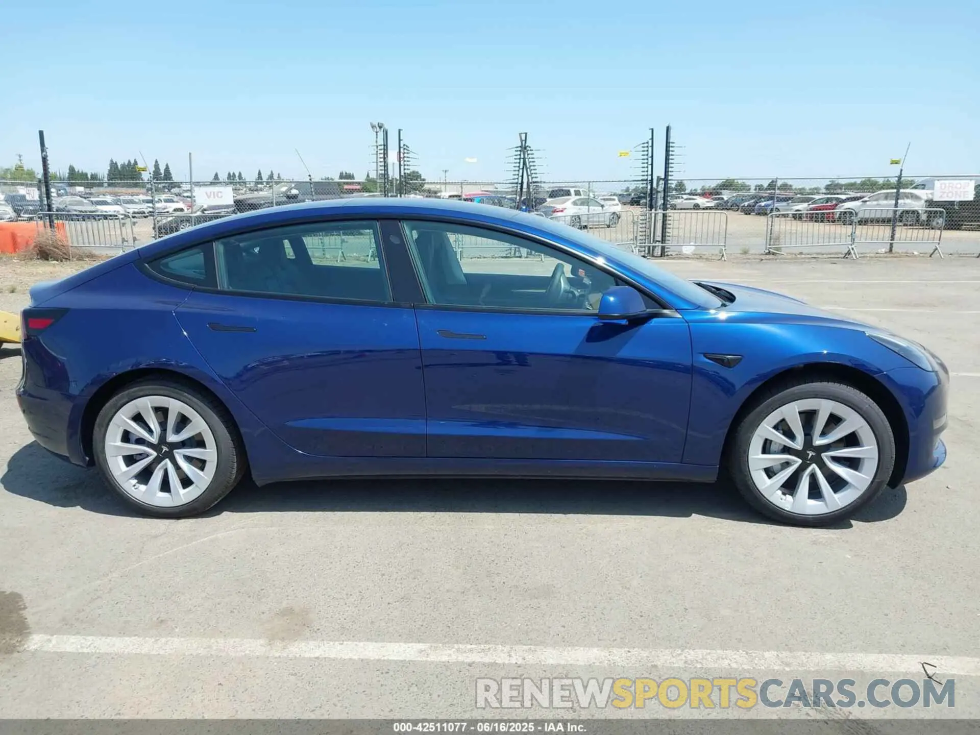 13 Photograph of a damaged car 5YJ3E1EA6PF547209 TESLA MODEL 3 2023