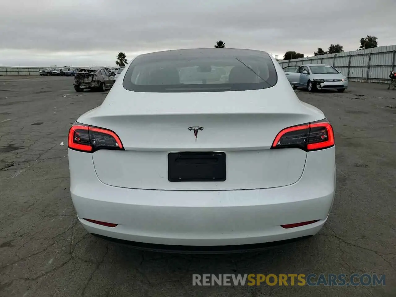 6 Photograph of a damaged car 5YJ3E1EA6PF553740 TESLA MODEL 3 2023