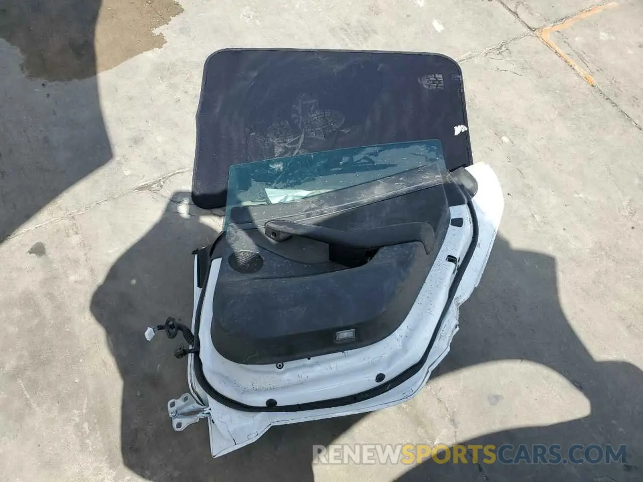 12 Photograph of a damaged car 5YJ3E1EA6PF566696 TESLA MODEL 3 2023