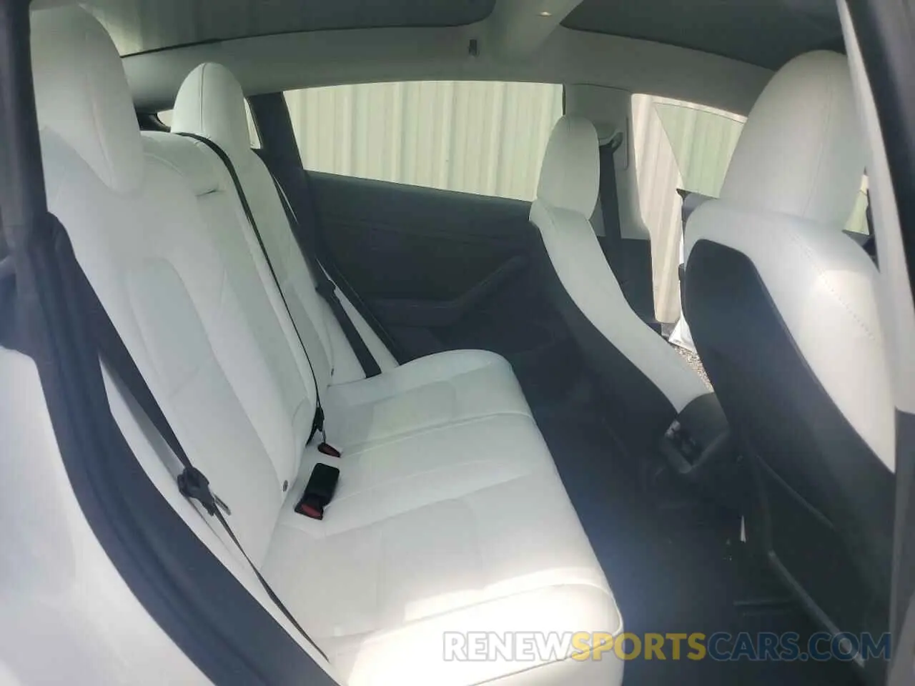 10 Photograph of a damaged car 5YJ3E1EA6PF567069 TESLA MODEL 3 2023