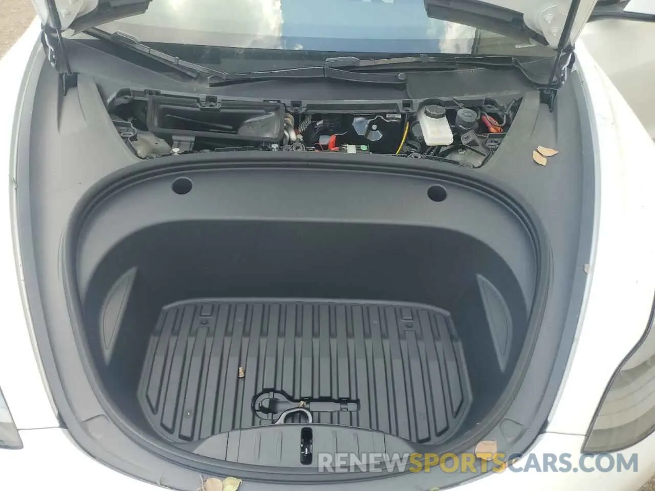 11 Photograph of a damaged car 5YJ3E1EA6PF567069 TESLA MODEL 3 2023
