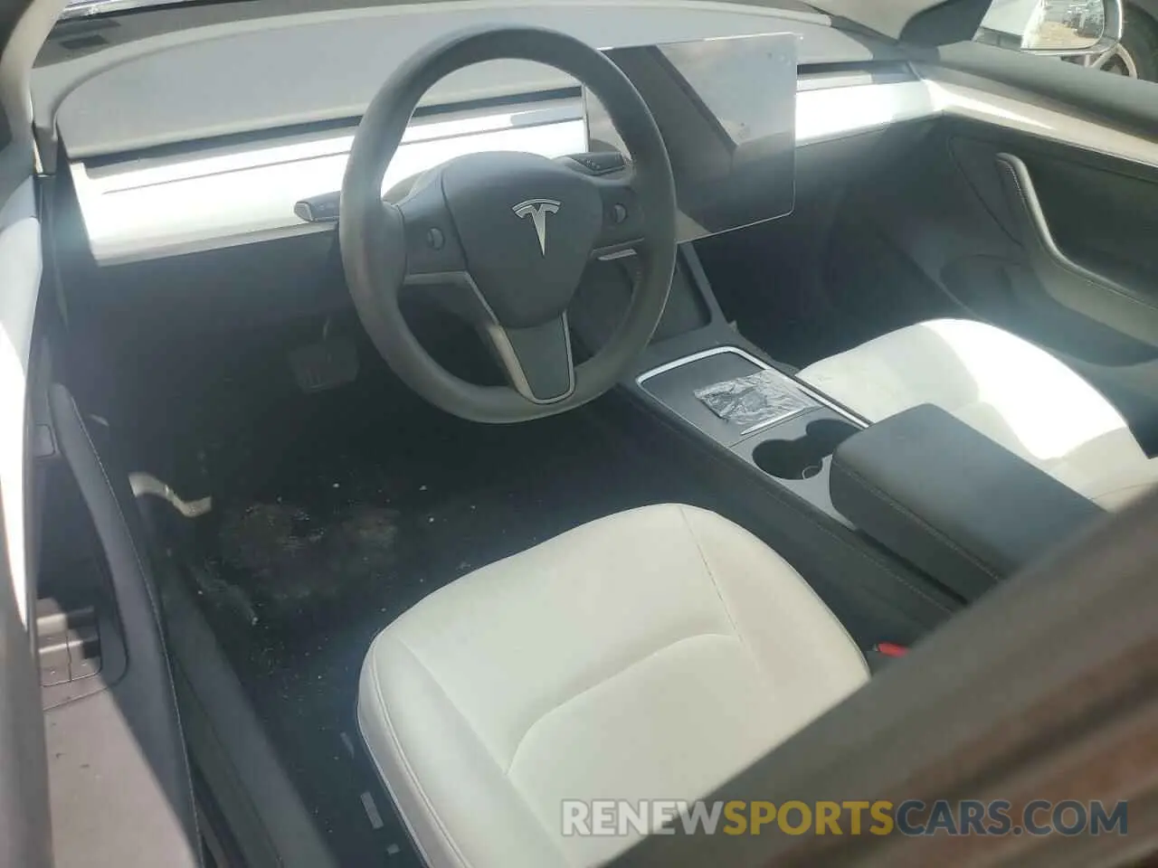 8 Photograph of a damaged car 5YJ3E1EA6PF567069 TESLA MODEL 3 2023