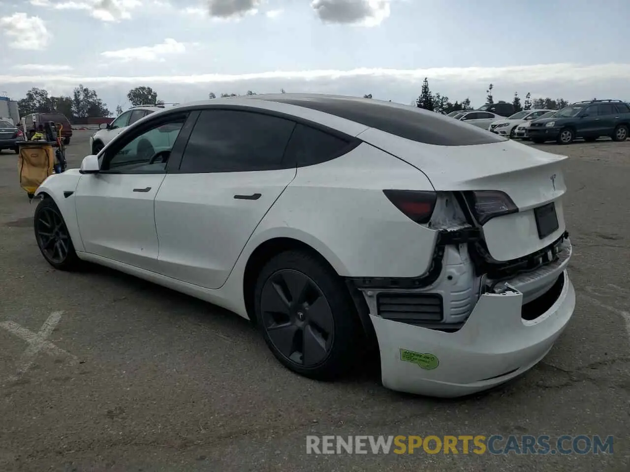 2 Photograph of a damaged car 5YJ3E1EA6PF580355 TESLA MODEL 3 2023