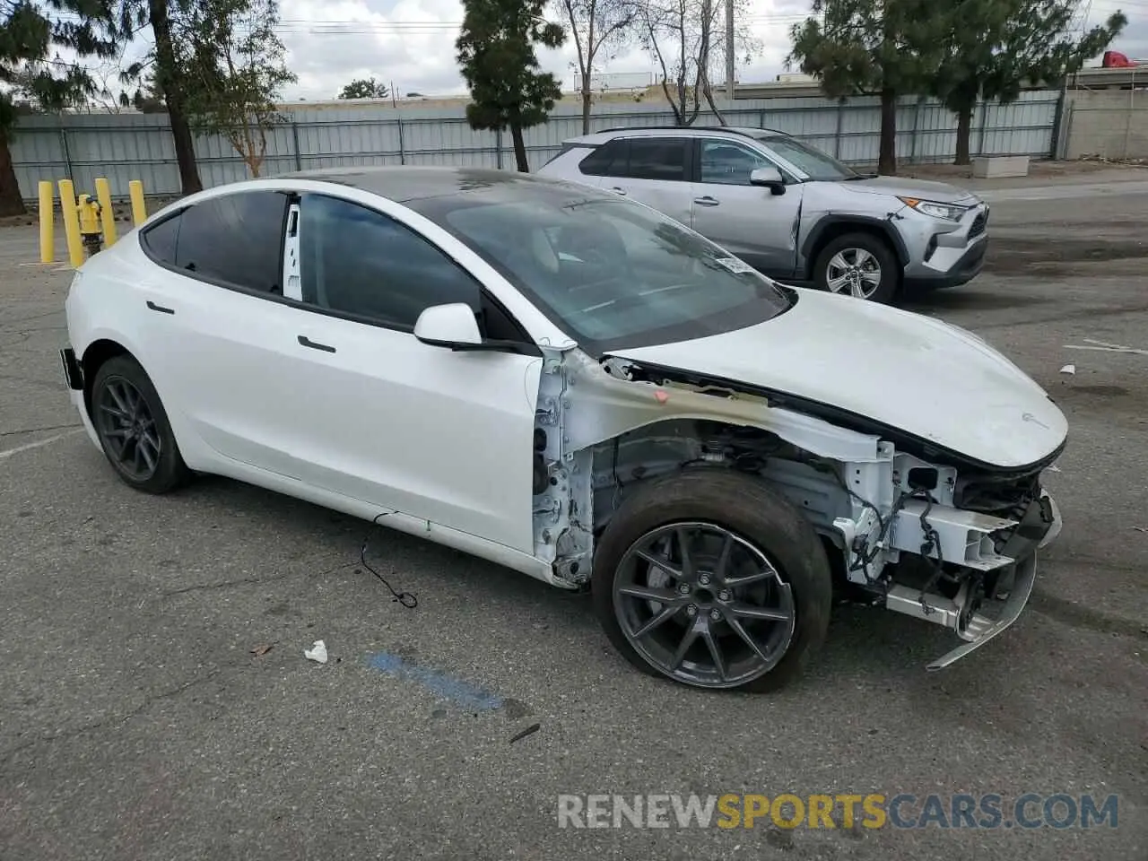 4 Photograph of a damaged car 5YJ3E1EA6PF580355 TESLA MODEL 3 2023