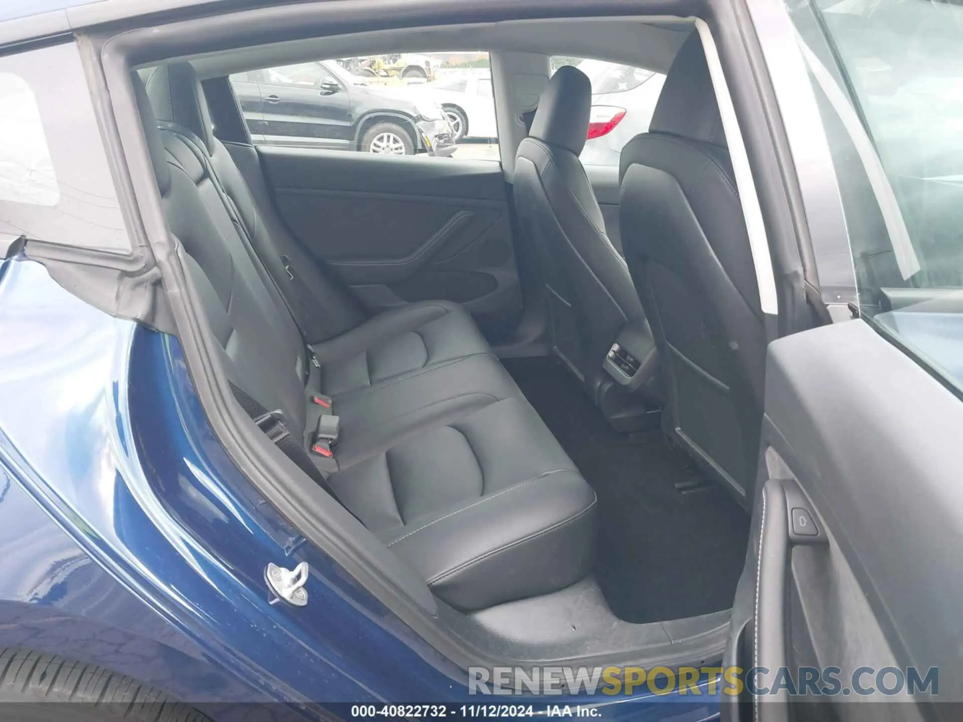 7 Photograph of a damaged car 5YJ3E1EA6PF590450 TESLA MODEL 3 2023