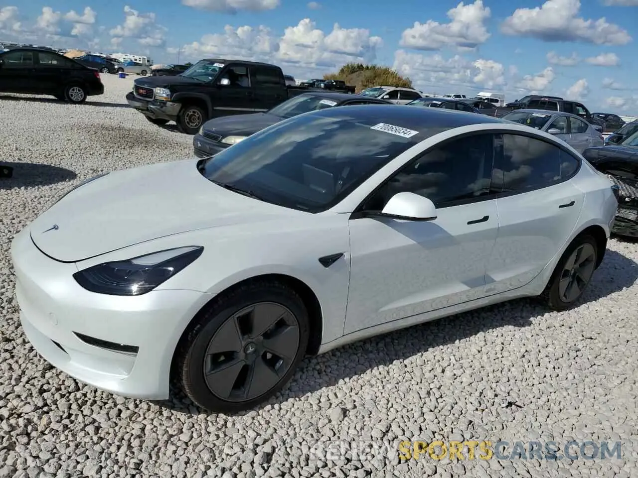 1 Photograph of a damaged car 5YJ3E1EA6PF601947 TESLA MODEL 3 2023