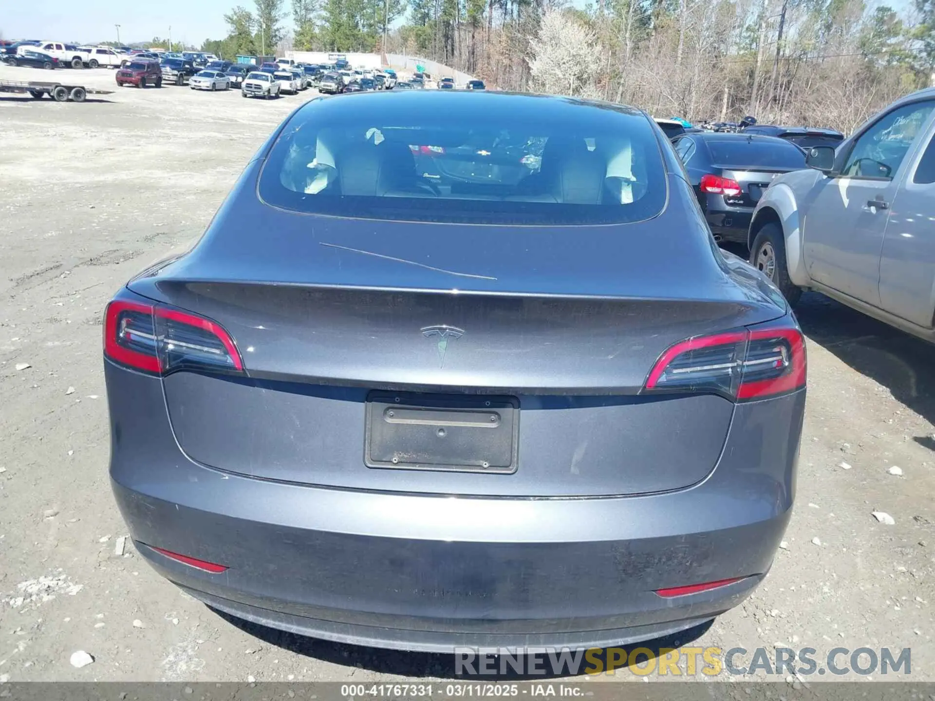 15 Photograph of a damaged car 5YJ3E1EA6PF602872 TESLA MODEL 3 2023