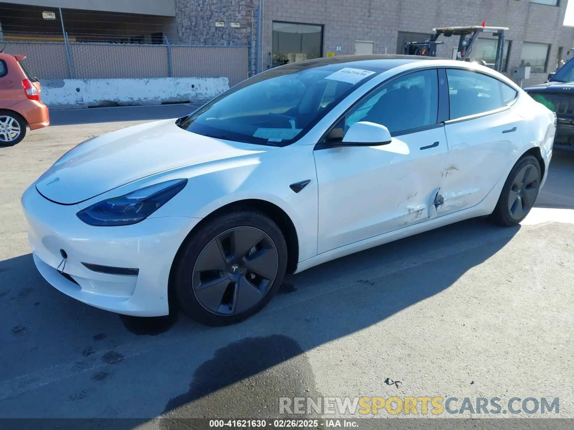 2 Photograph of a damaged car 5YJ3E1EA6PF606131 TESLA MODEL 3 2023