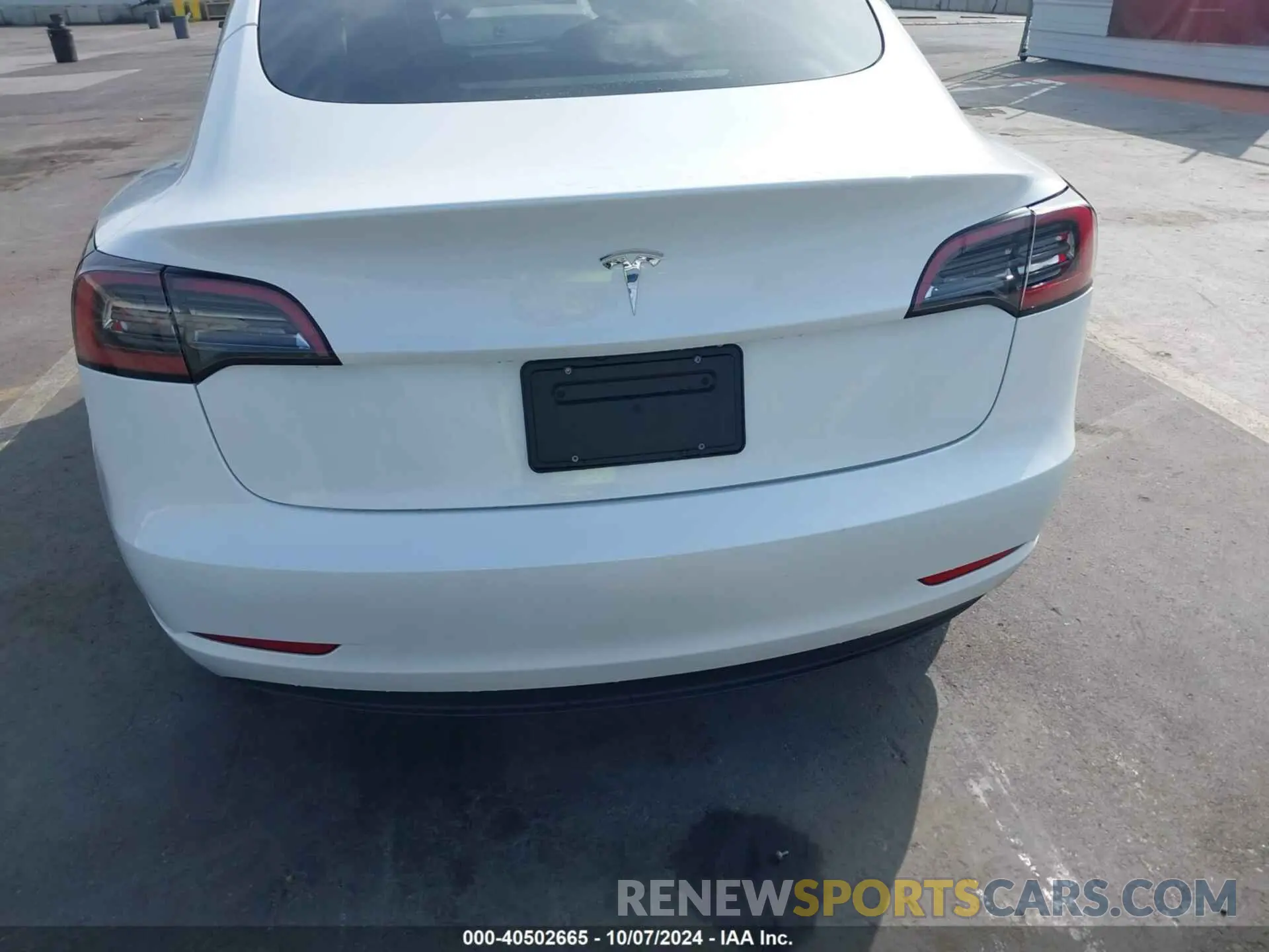15 Photograph of a damaged car 5YJ3E1EA6PF616299 TESLA MODEL 3 2023