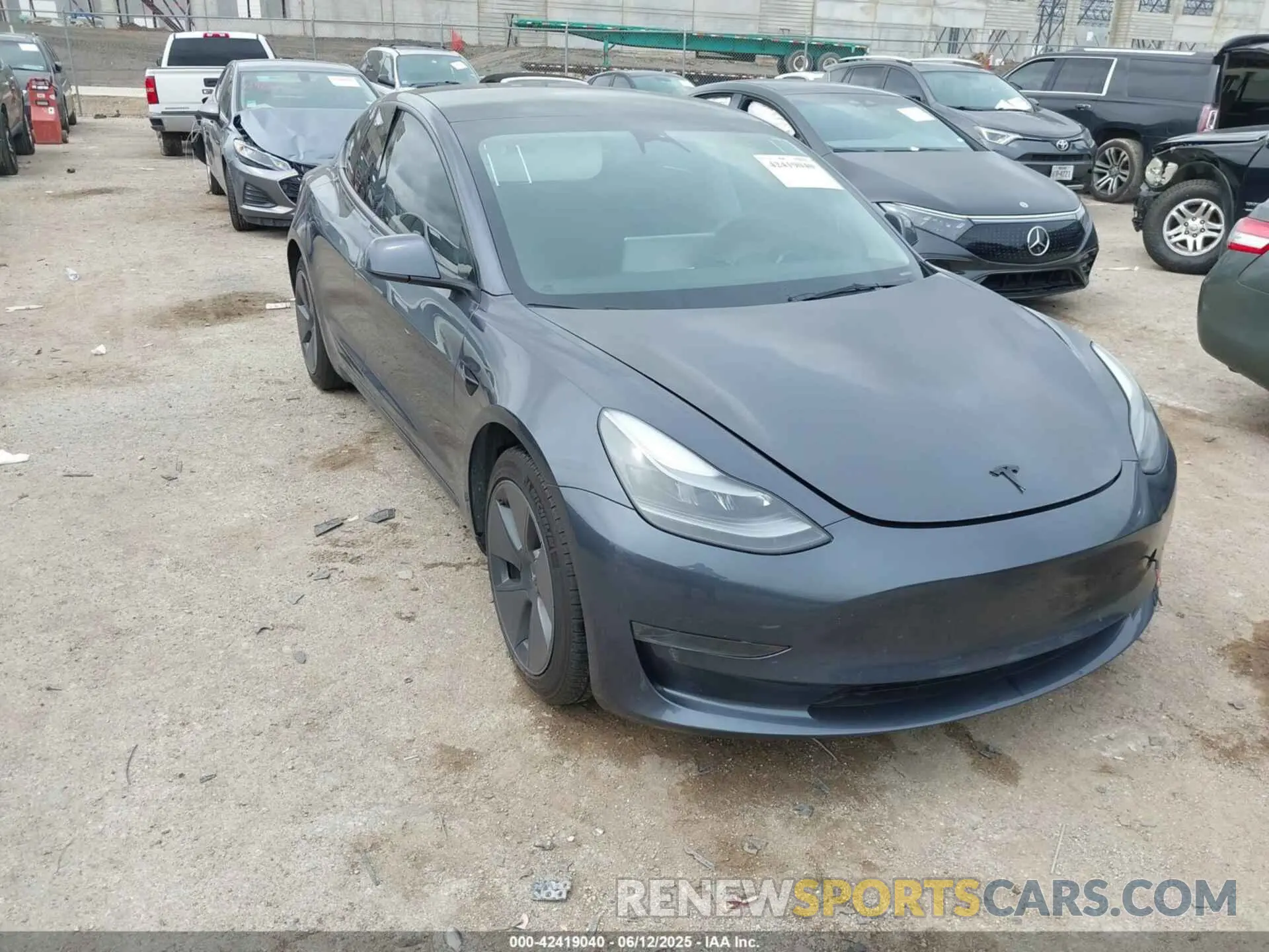 1 Photograph of a damaged car 5YJ3E1EA6PF618263 TESLA MODEL 3 2023