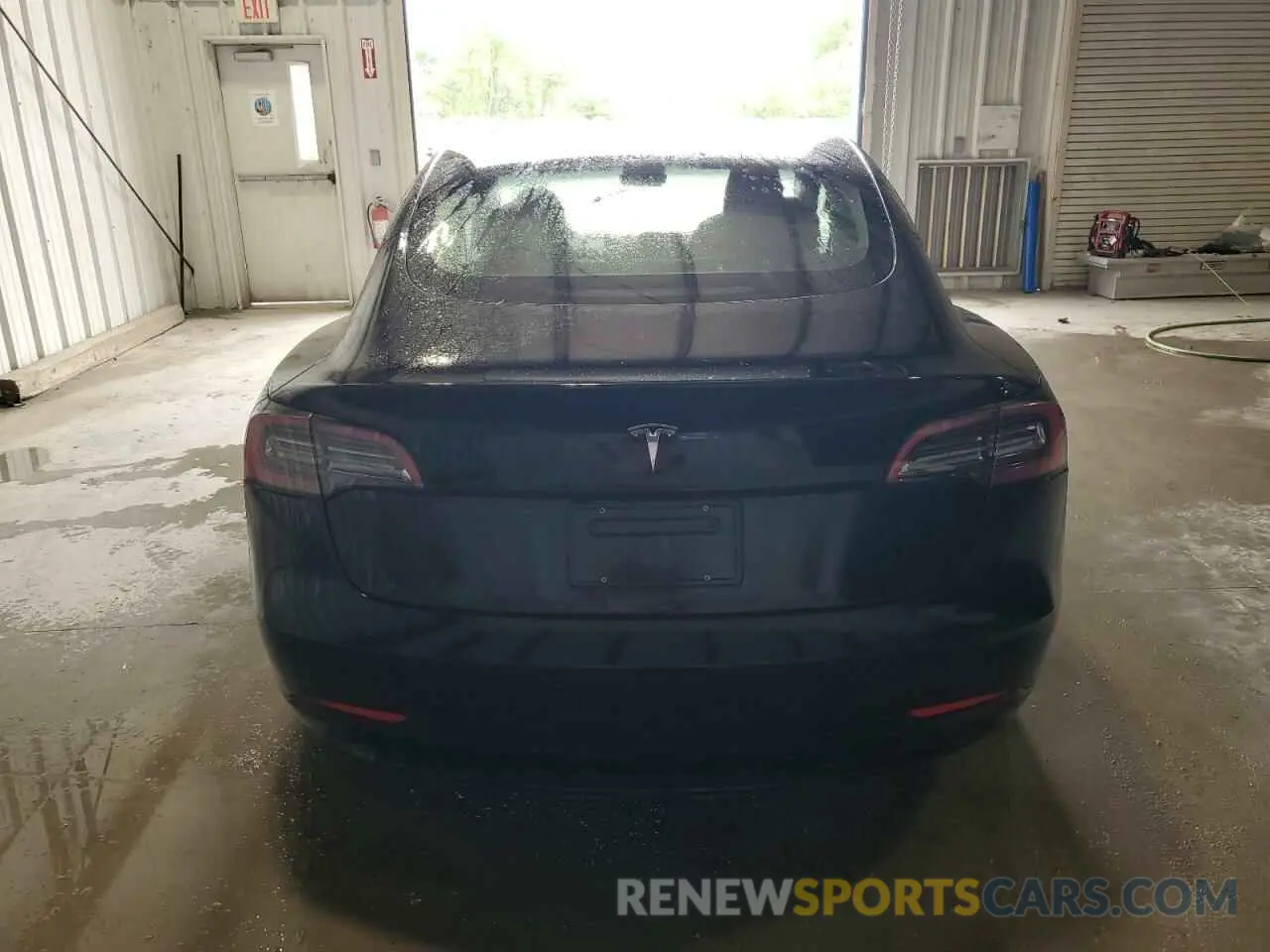 6 Photograph of a damaged car 5YJ3E1EA6PF624905 TESLA MODEL 3 2023