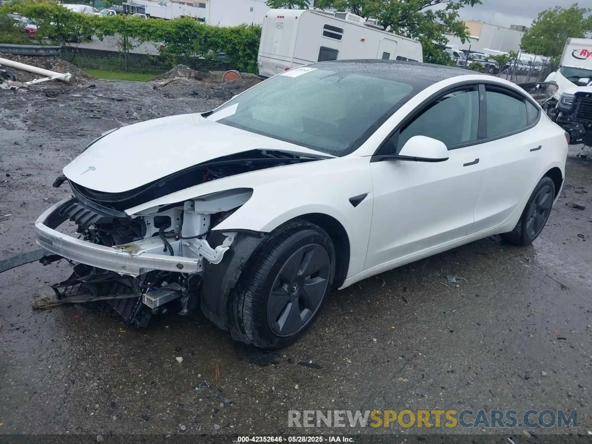 2 Photograph of a damaged car 5YJ3E1EA6PF625164 TESLA MODEL 3 2023