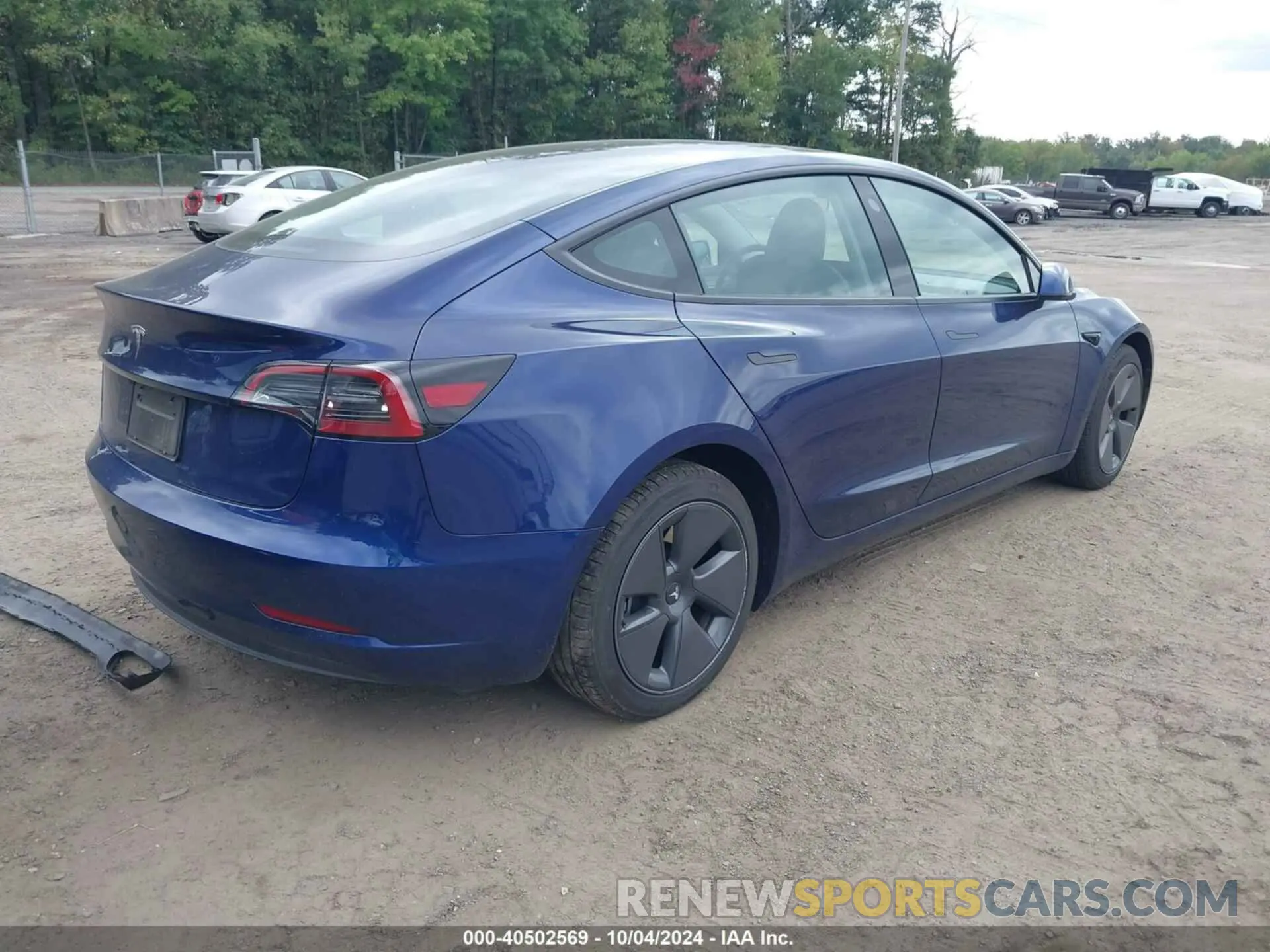 4 Photograph of a damaged car 5YJ3E1EA6PF639226 TESLA MODEL 3 2023