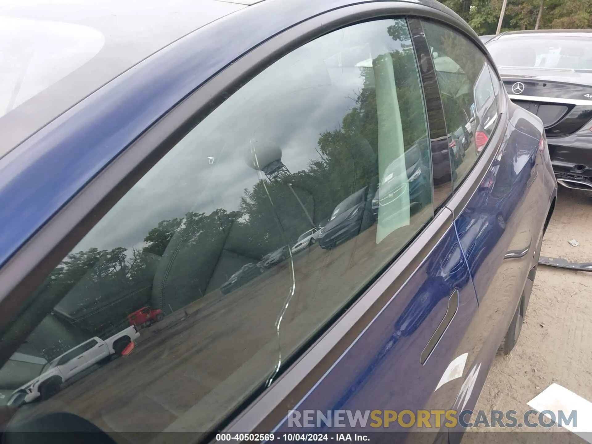 6 Photograph of a damaged car 5YJ3E1EA6PF639226 TESLA MODEL 3 2023