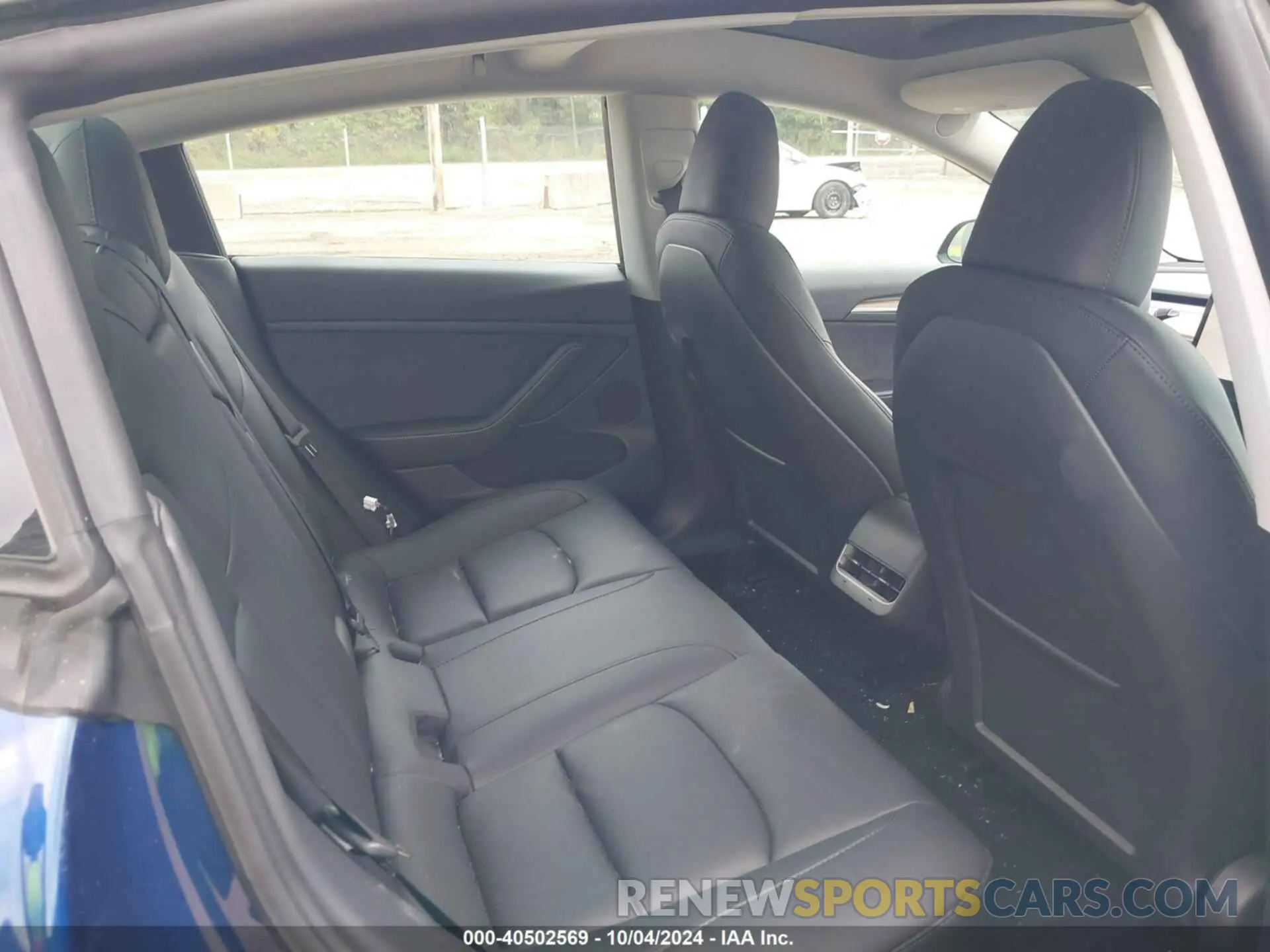 8 Photograph of a damaged car 5YJ3E1EA6PF639226 TESLA MODEL 3 2023