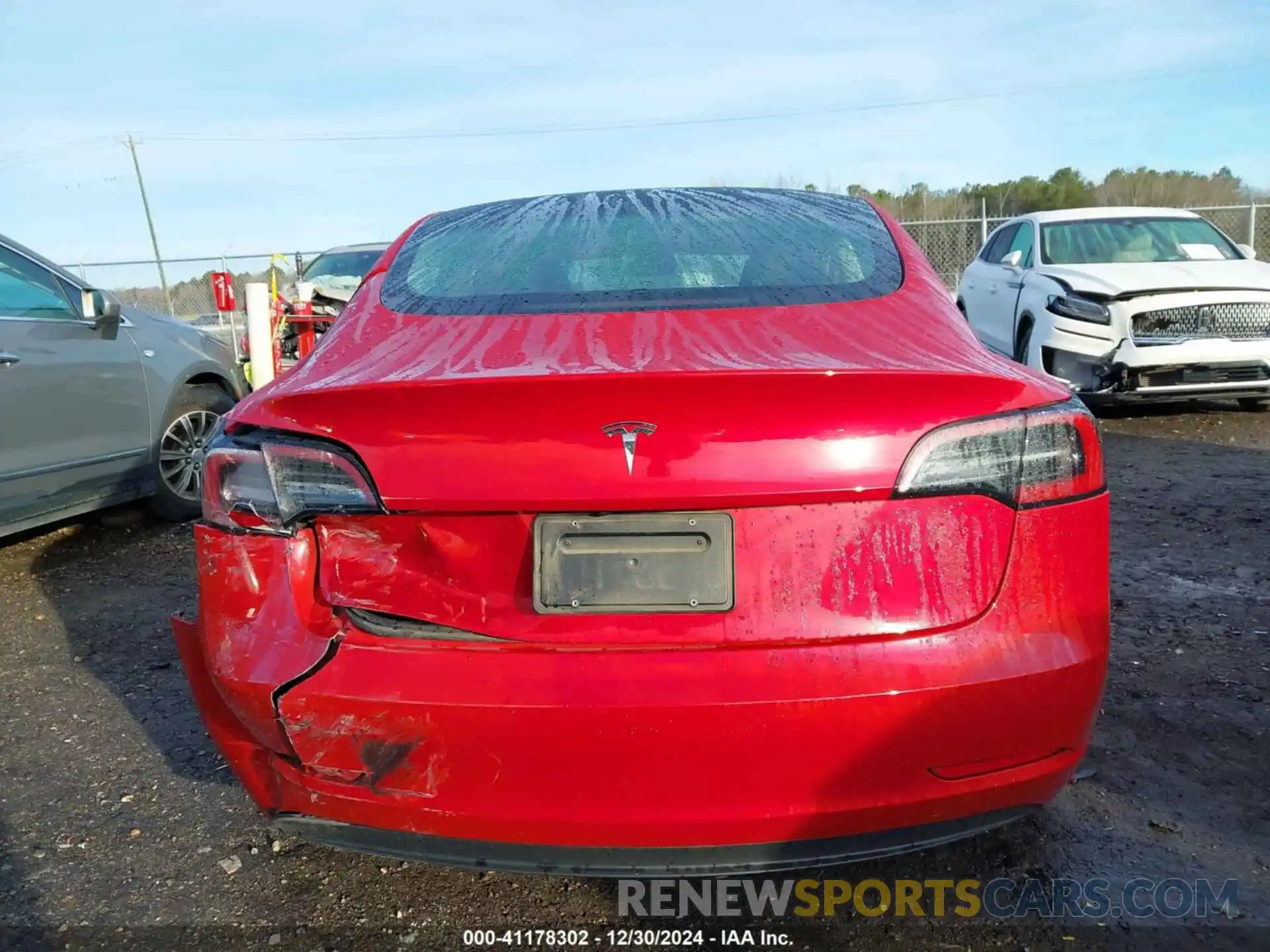 16 Photograph of a damaged car 5YJ3E1EA6PF644121 TESLA MODEL 3 2023