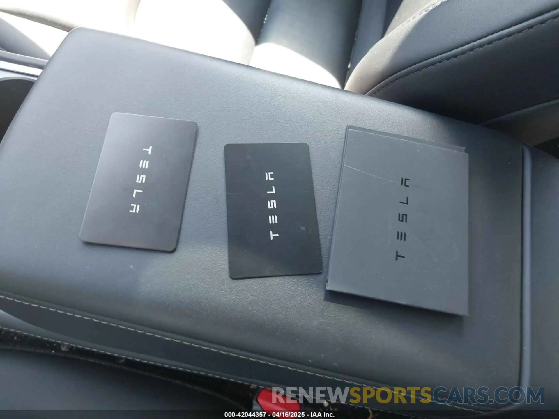 11 Photograph of a damaged car 5YJ3E1EA6PF645110 TESLA MODEL 3 2023