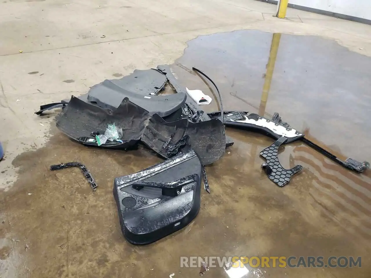 12 Photograph of a damaged car 5YJ3E1EA6PF651117 TESLA MODEL 3 2023