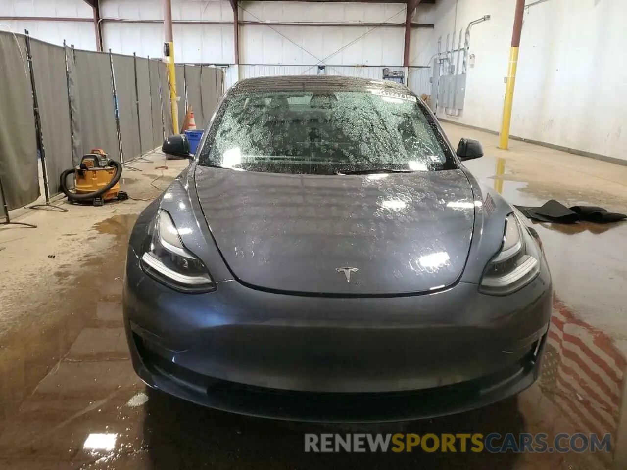 5 Photograph of a damaged car 5YJ3E1EA6PF651117 TESLA MODEL 3 2023