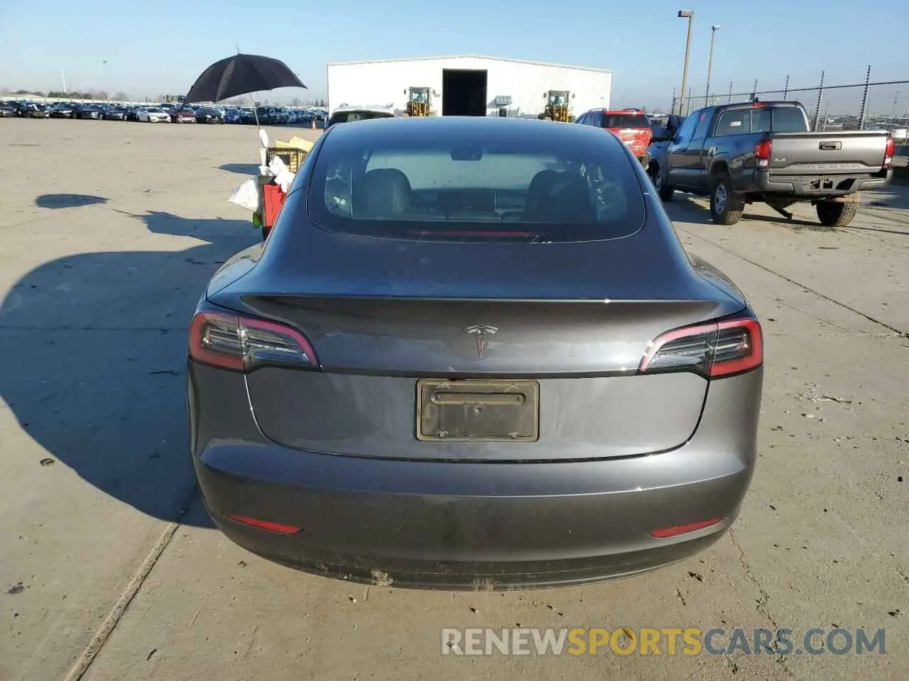 6 Photograph of a damaged car 5YJ3E1EA6PF658634 TESLA MODEL 3 2023
