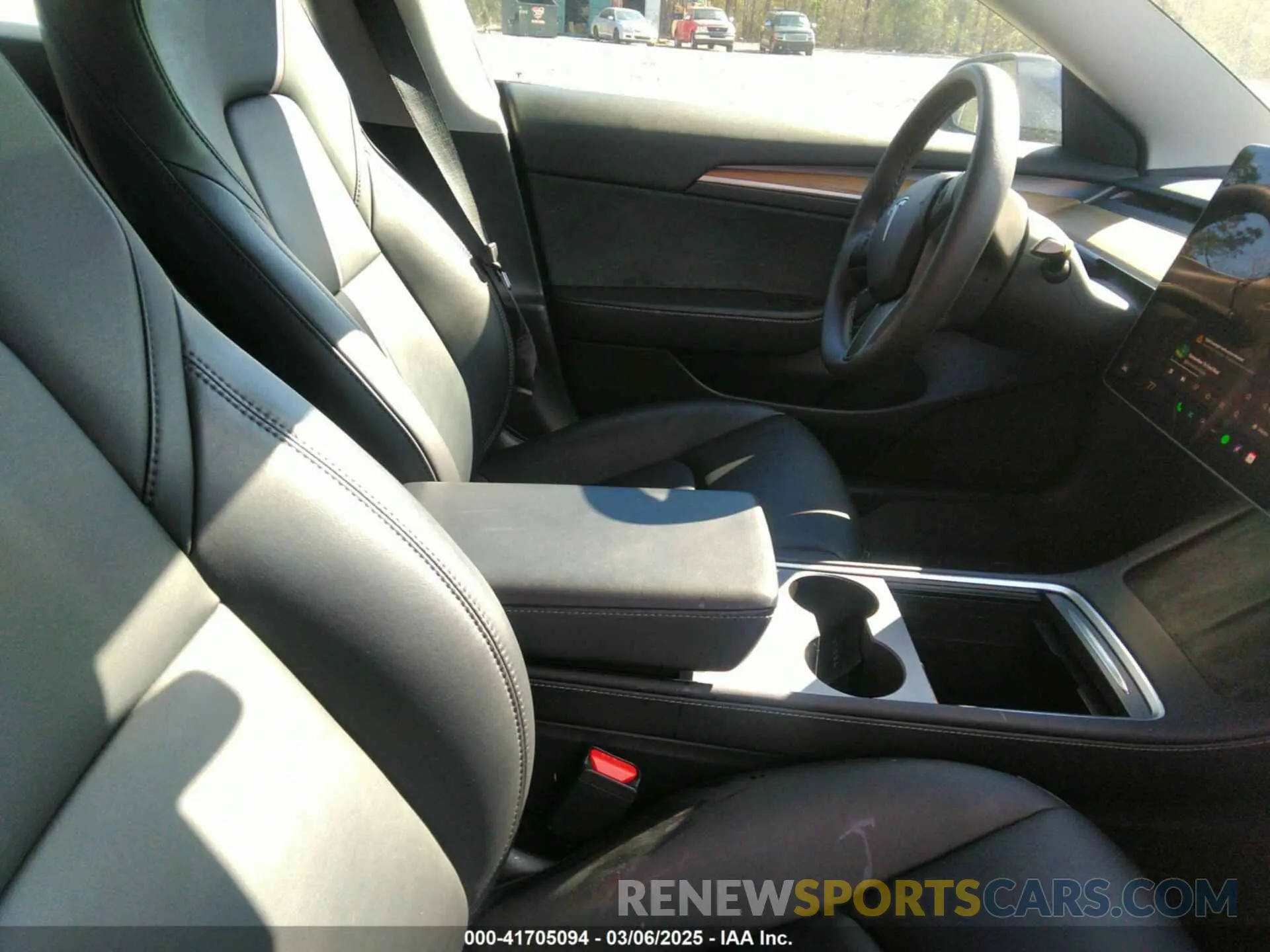 5 Photograph of a damaged car 5YJ3E1EA6PF667625 TESLA MODEL 3 2023