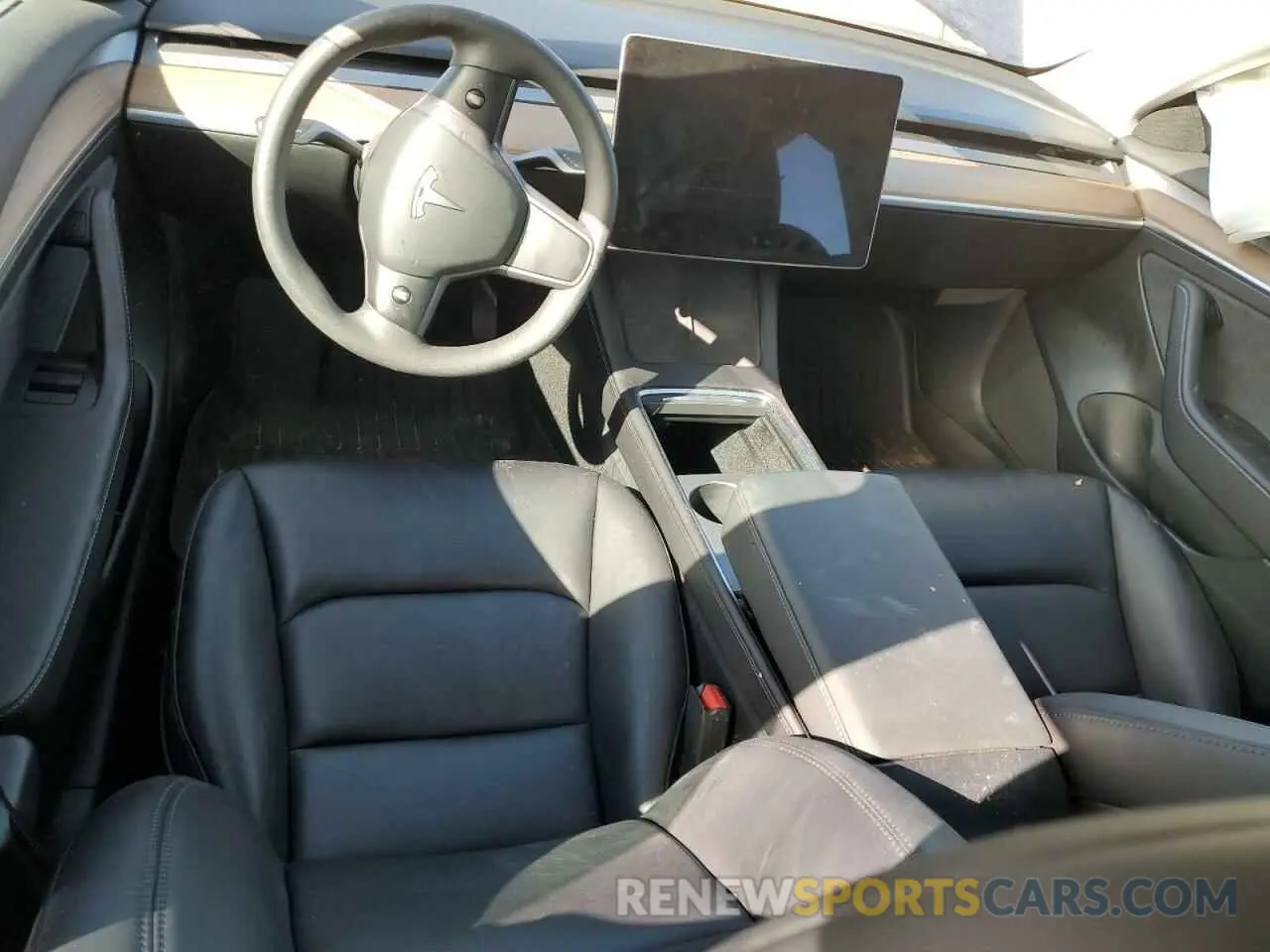 8 Photograph of a damaged car 5YJ3E1EA6PF674994 TESLA MODEL 3 2023