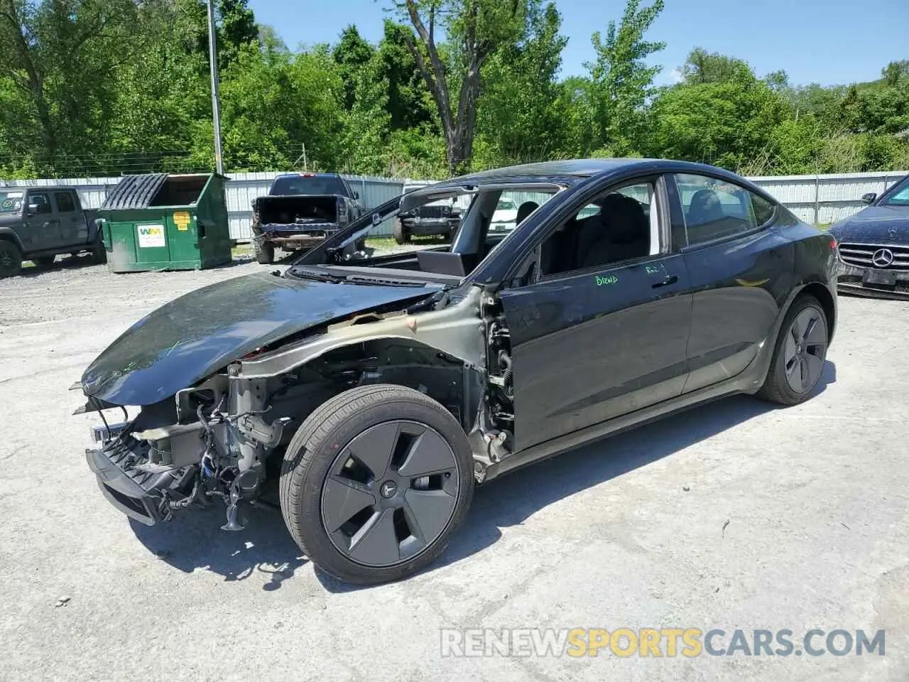 1 Photograph of a damaged car 5YJ3E1EA6PF678415 TESLA MODEL 3 2023