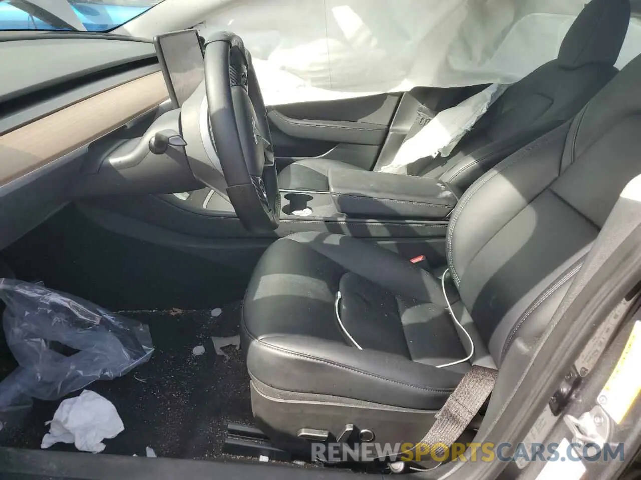 7 Photograph of a damaged car 5YJ3E1EA6PF690161 TESLA MODEL 3 2023