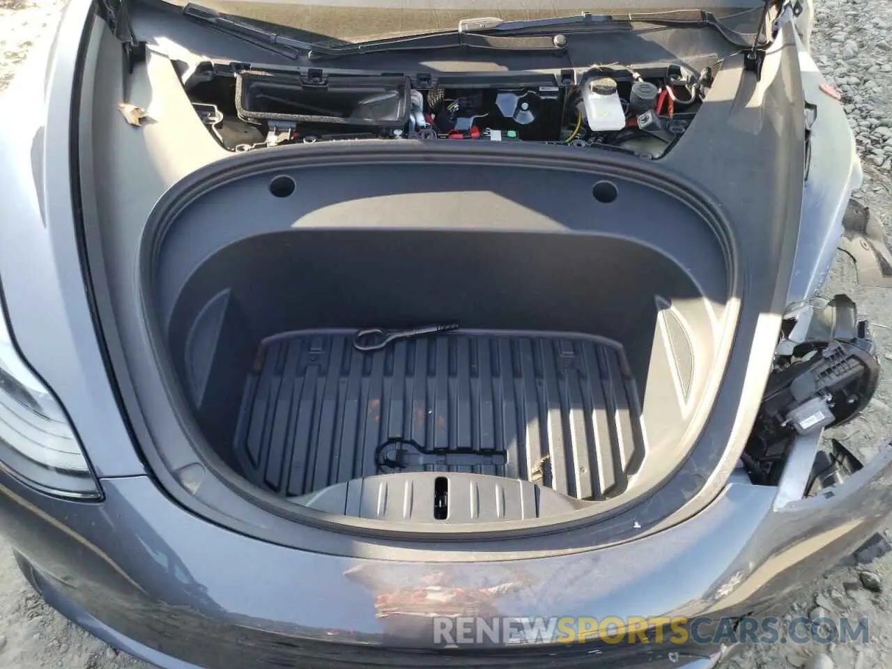 11 Photograph of a damaged car 5YJ3E1EA6PF692699 TESLA MODEL 3 2023