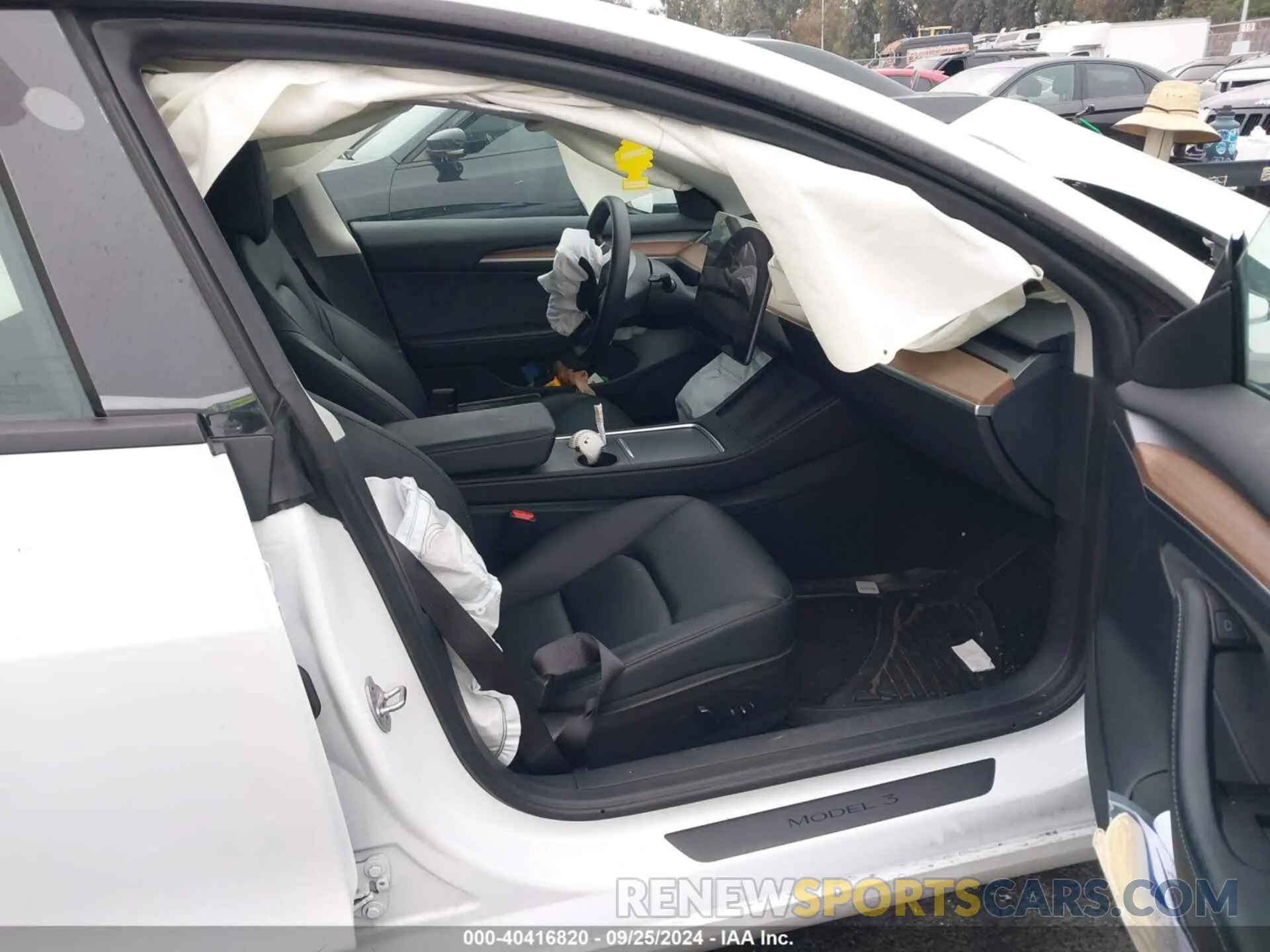 5 Photograph of a damaged car 5YJ3E1EA6PF713969 TESLA MODEL 3 2023
