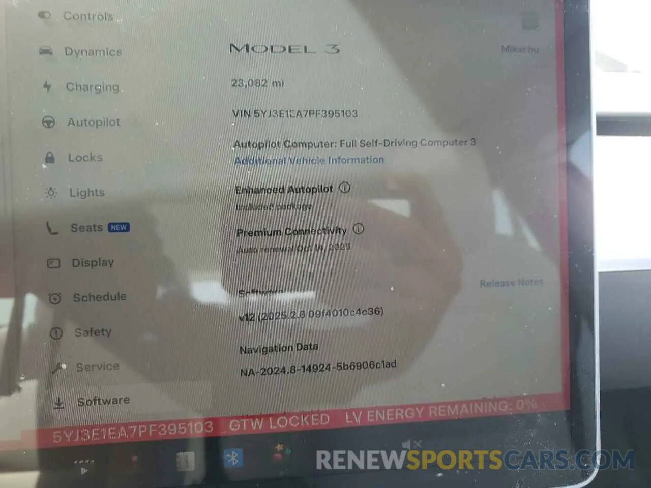 9 Photograph of a damaged car 5YJ3E1EA7PF395103 TESLA MODEL 3 2023
