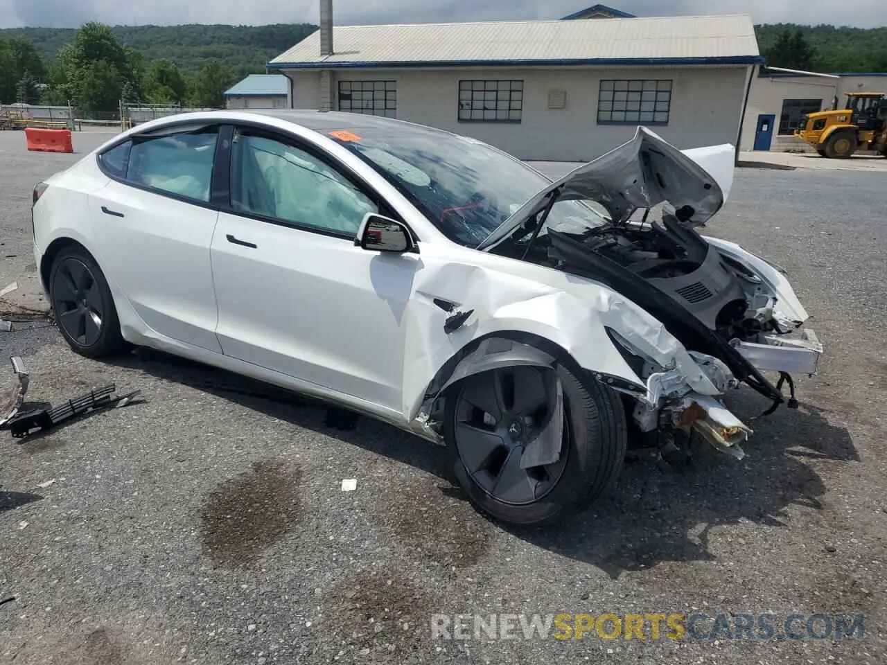 4 Photograph of a damaged car 5YJ3E1EA7PF396624 TESLA MODEL 3 2023