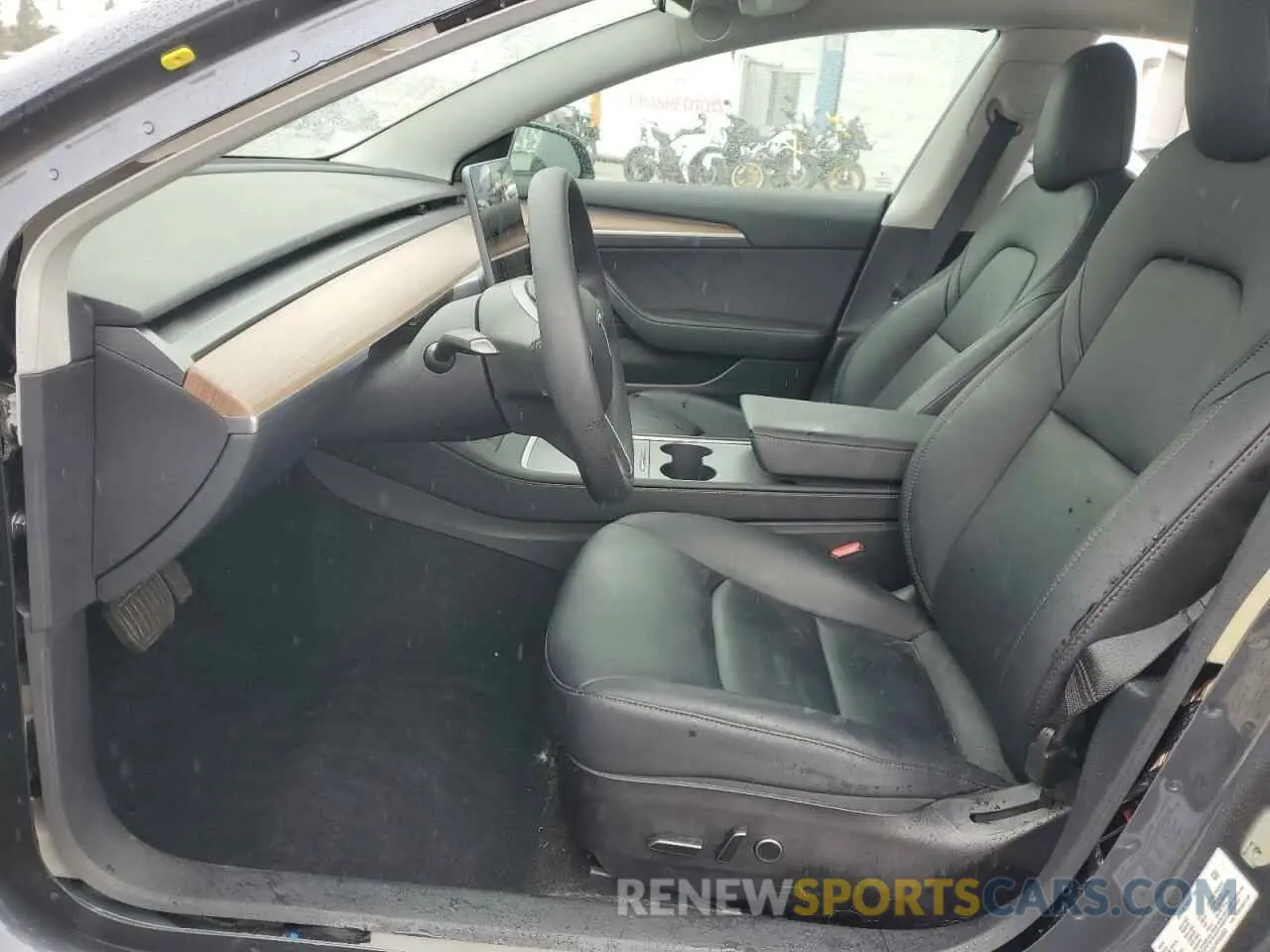 7 Photograph of a damaged car 5YJ3E1EA7PF400963 TESLA MODEL 3 2023