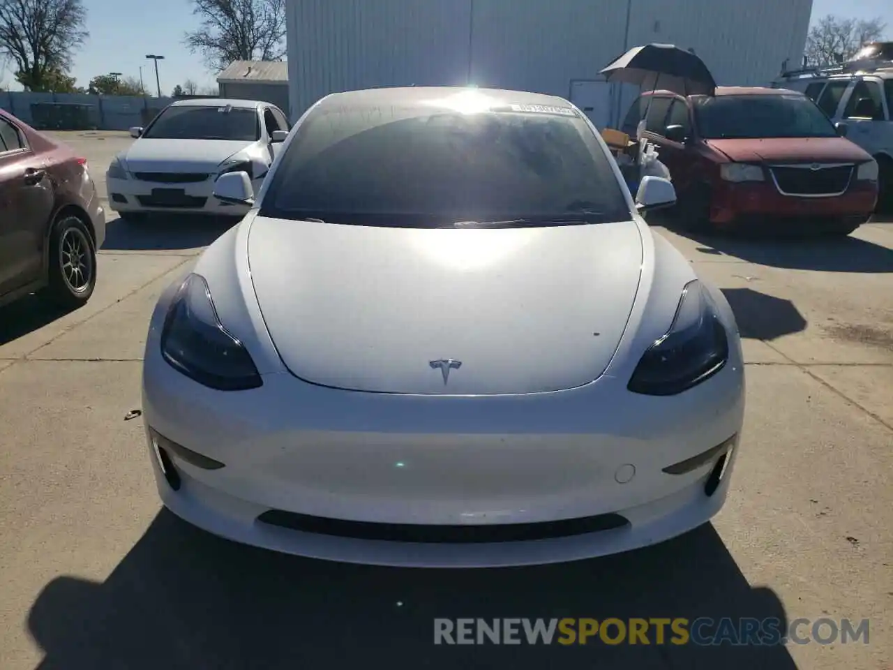 5 Photograph of a damaged car 5YJ3E1EA7PF402308 TESLA MODEL 3 2023