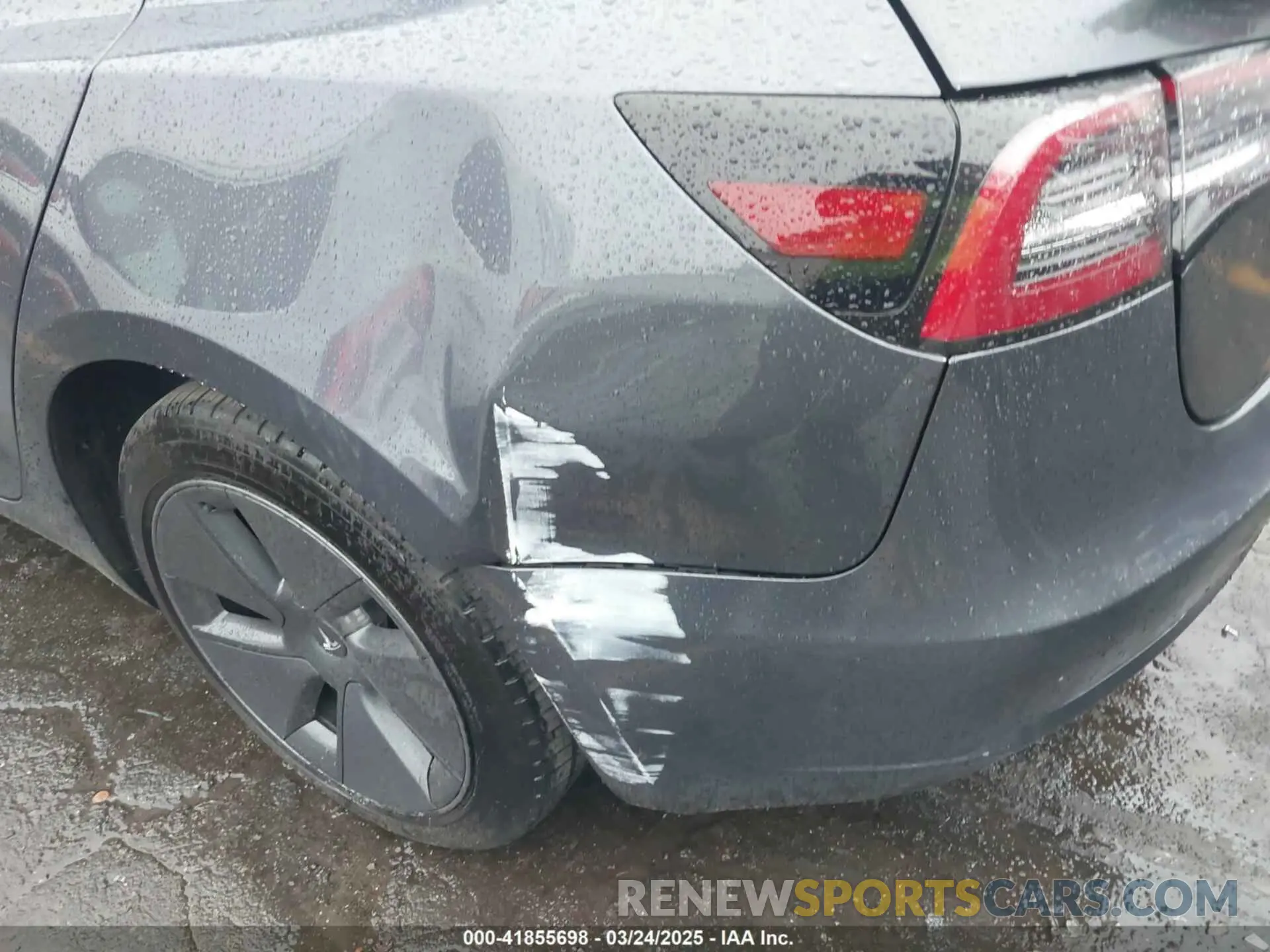 6 Photograph of a damaged car 5YJ3E1EA7PF403183 TESLA MODEL 3 2023