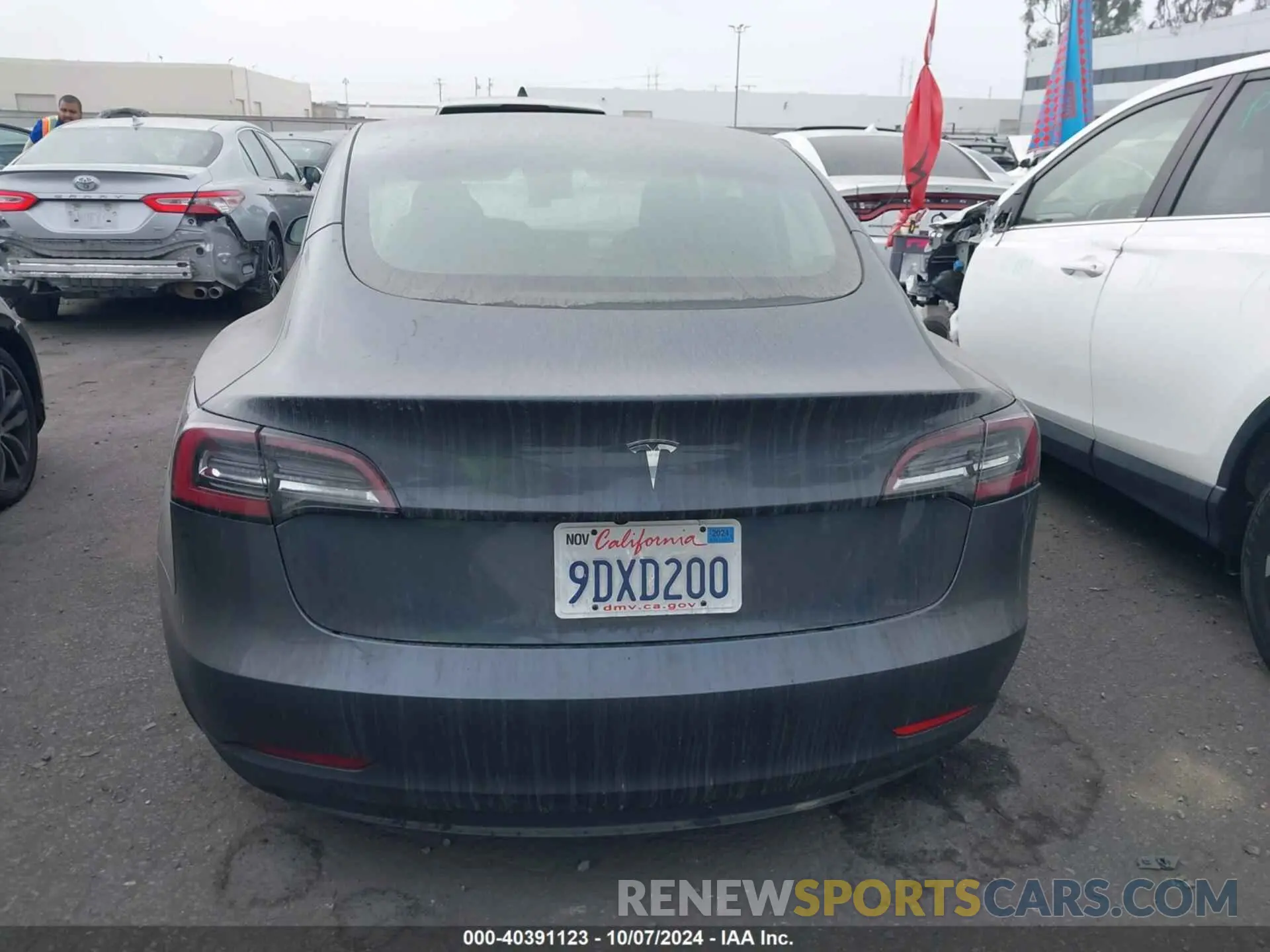 16 Photograph of a damaged car 5YJ3E1EA7PF410330 TESLA MODEL 3 2023