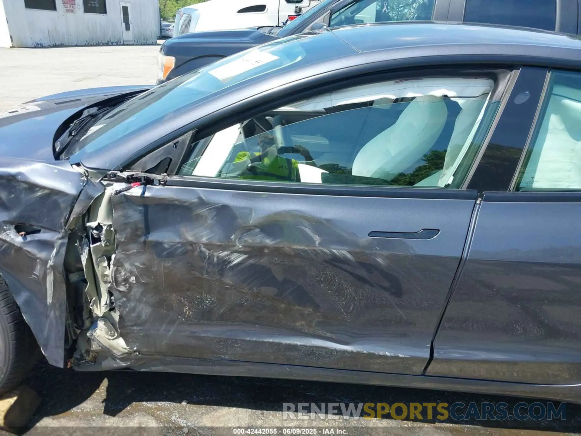 20 Photograph of a damaged car 5YJ3E1EA7PF413311 TESLA MODEL 3 2023
