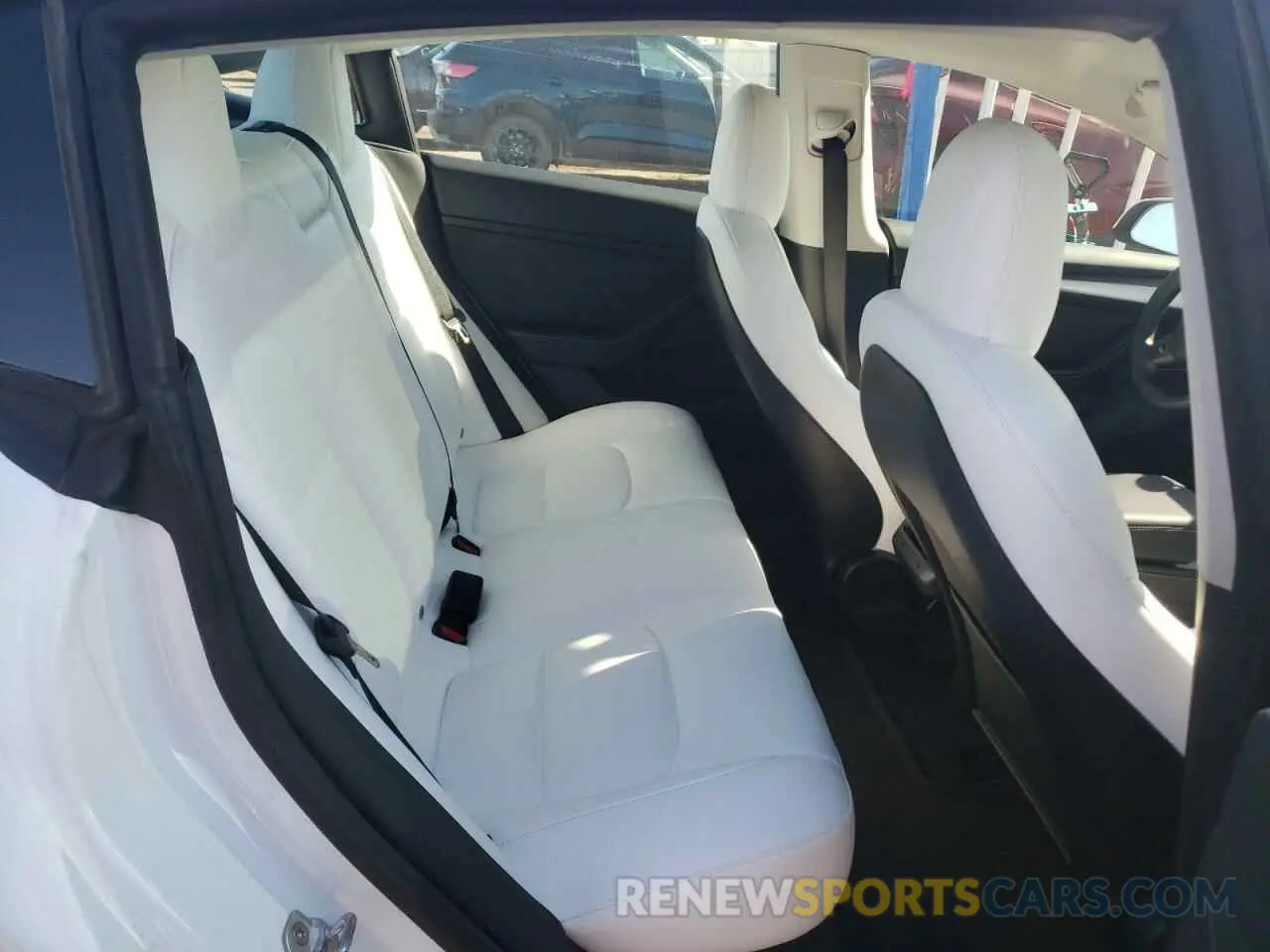 10 Photograph of a damaged car 5YJ3E1EA7PF414619 TESLA MODEL 3 2023