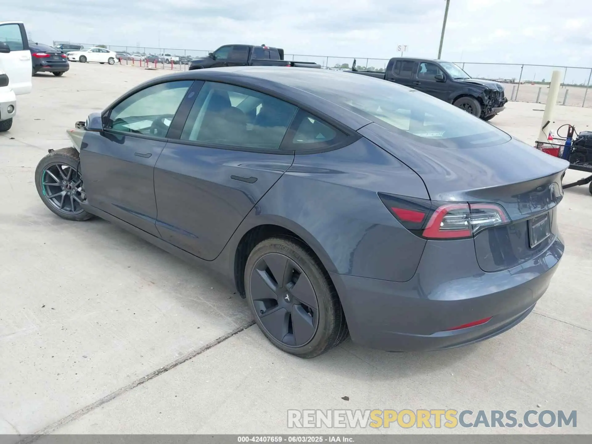 3 Photograph of a damaged car 5YJ3E1EA7PF417293 TESLA MODEL 3 2023