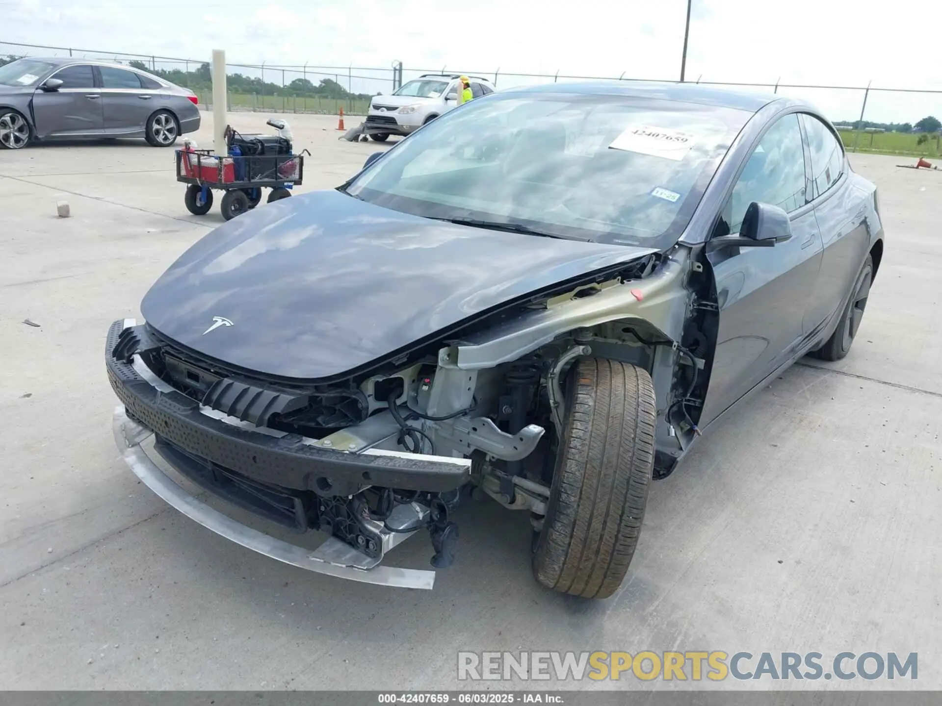 6 Photograph of a damaged car 5YJ3E1EA7PF417293 TESLA MODEL 3 2023